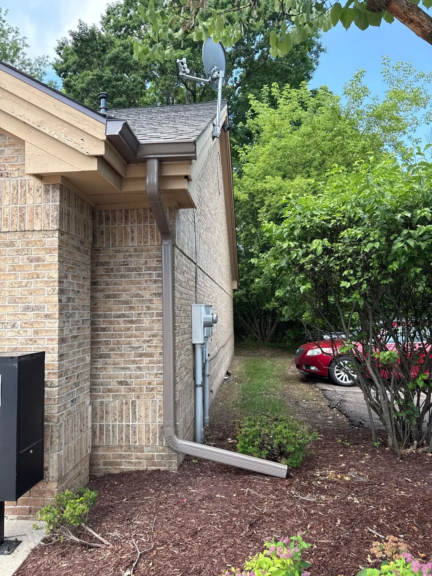 Gutter services on a home in Williamston Michigan